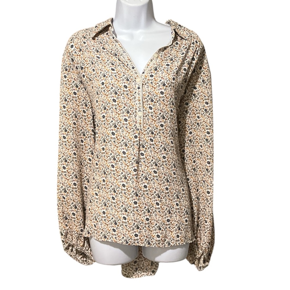Max Studio Beige and Gray Floral Zip-Neck Collared Blouse